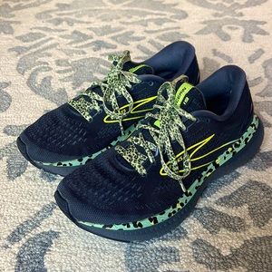 EUC•Brooks Gylcerin 19•Women’s Sz 8